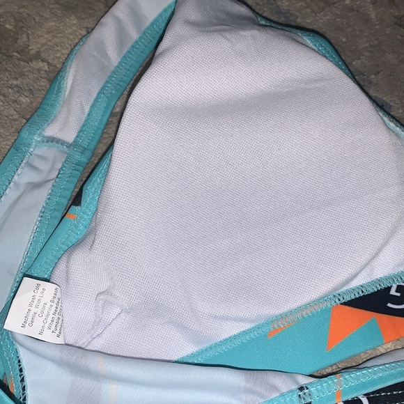 Female 2 piece bathing suit sz L - Picture 4 of 4